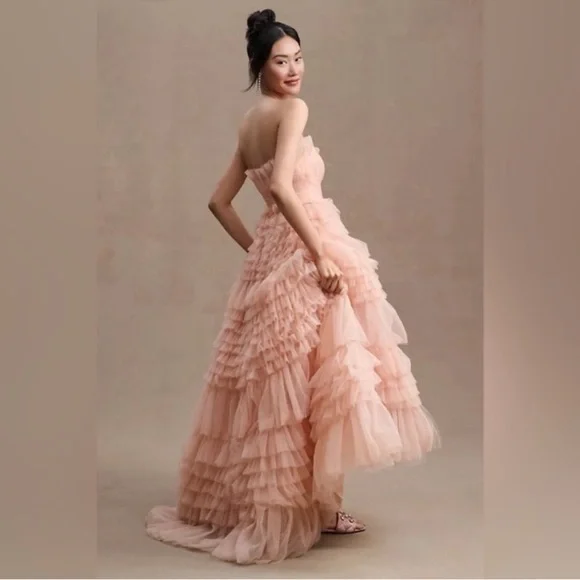 MAC DUGGAL
Pink Strapless Tulle Ruffle Gown Anthropologie - Picture 4 of 17